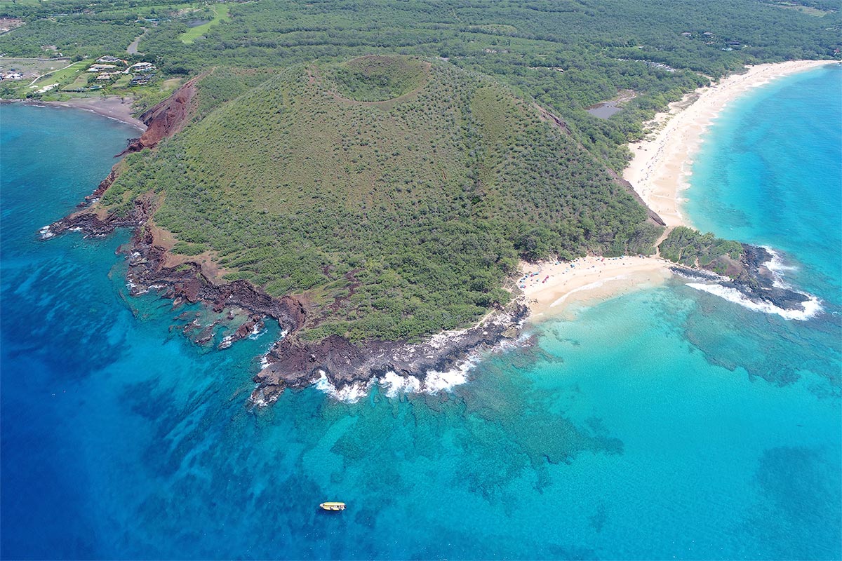 Pu'u Olai arial photo showing big beach and little beach
